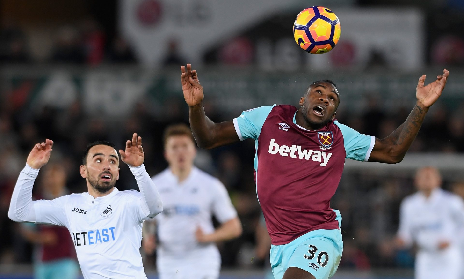 他坚信只有 他坚信只有